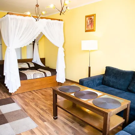 Maja - Apartamenty Na Fali Wladyslawowo Exterior photo