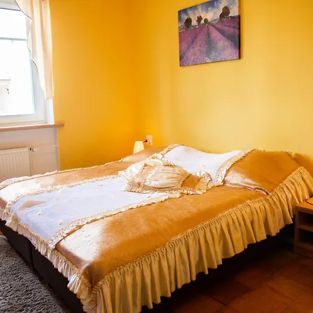 Maja - Apartamenty Na Fali Wladyslawowo Exterior photo